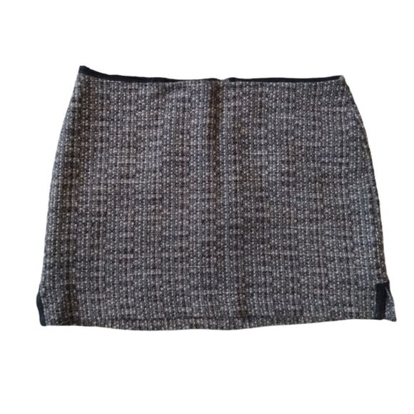 Sisley Gray Fully Lined Tweed Mini Length Wool Blend Skirt Women's Size 44 US 10 - Picture 1 of 12